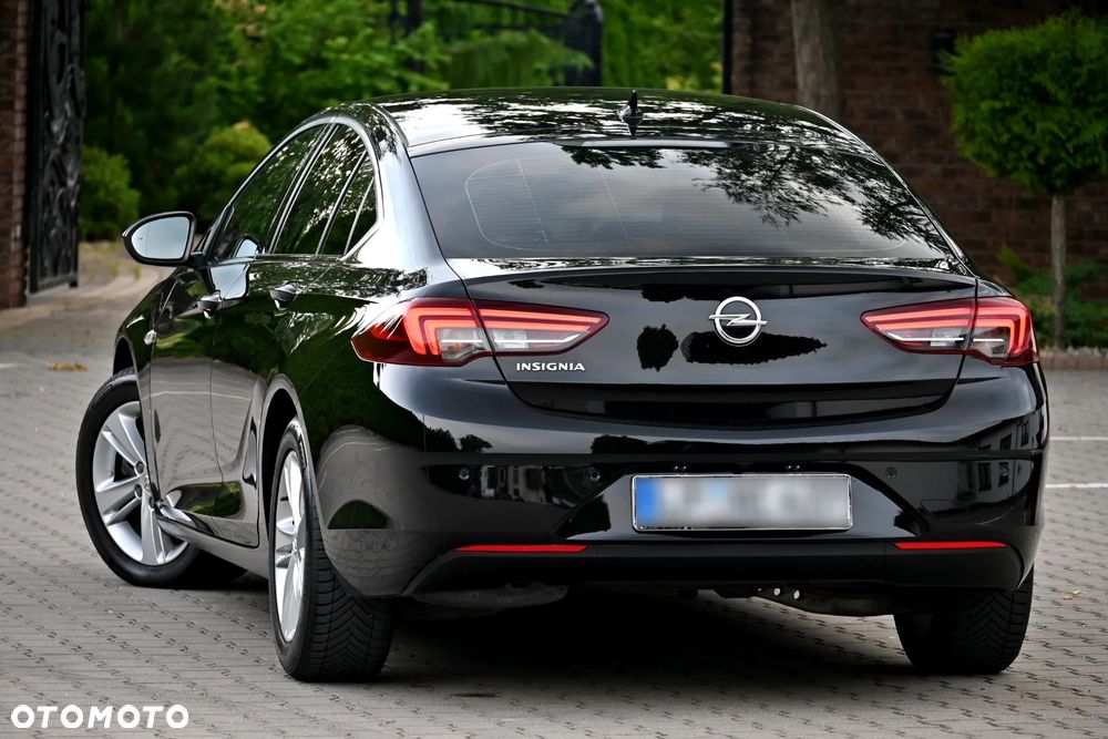 Opel Insignia 1.5 T Innovation S&S - 17