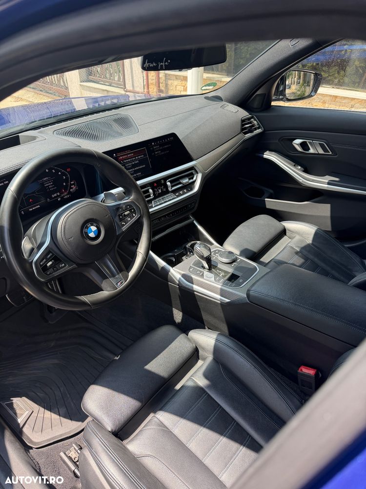 BMW Seria 3 320i AT - 10