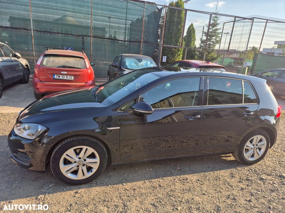 Volkswagen Golf - 5