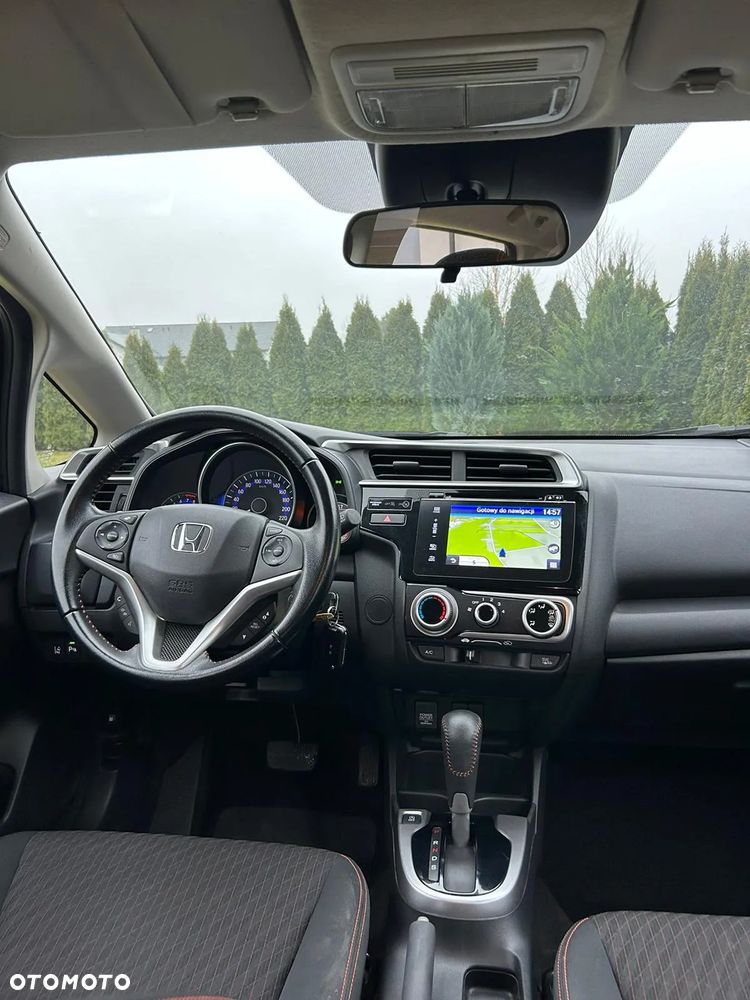 Honda Jazz 1.5 i-VTEC CVT Dynamic - 17