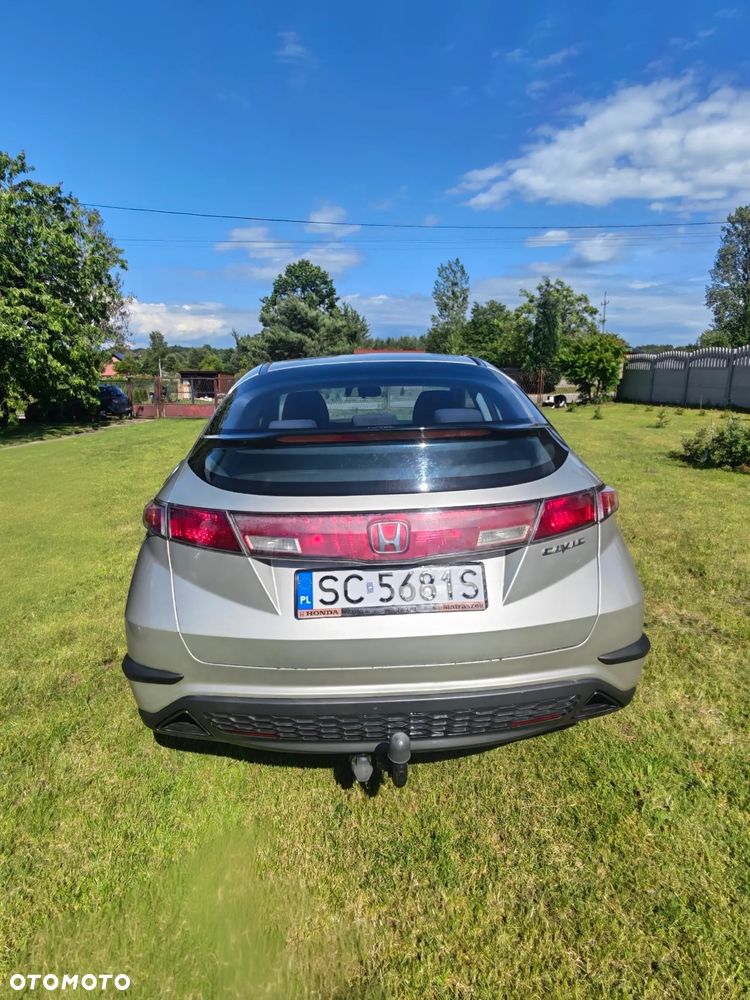 Honda Civic 1.8 Comfort - 4