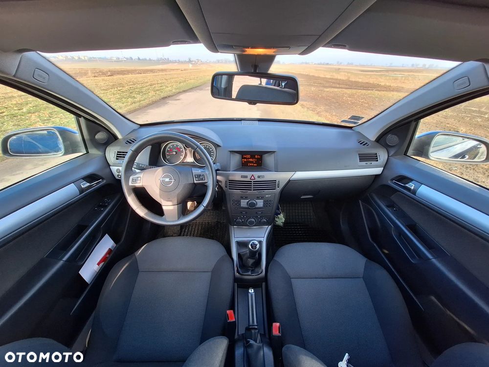 Opel Astra 1.4 - 13