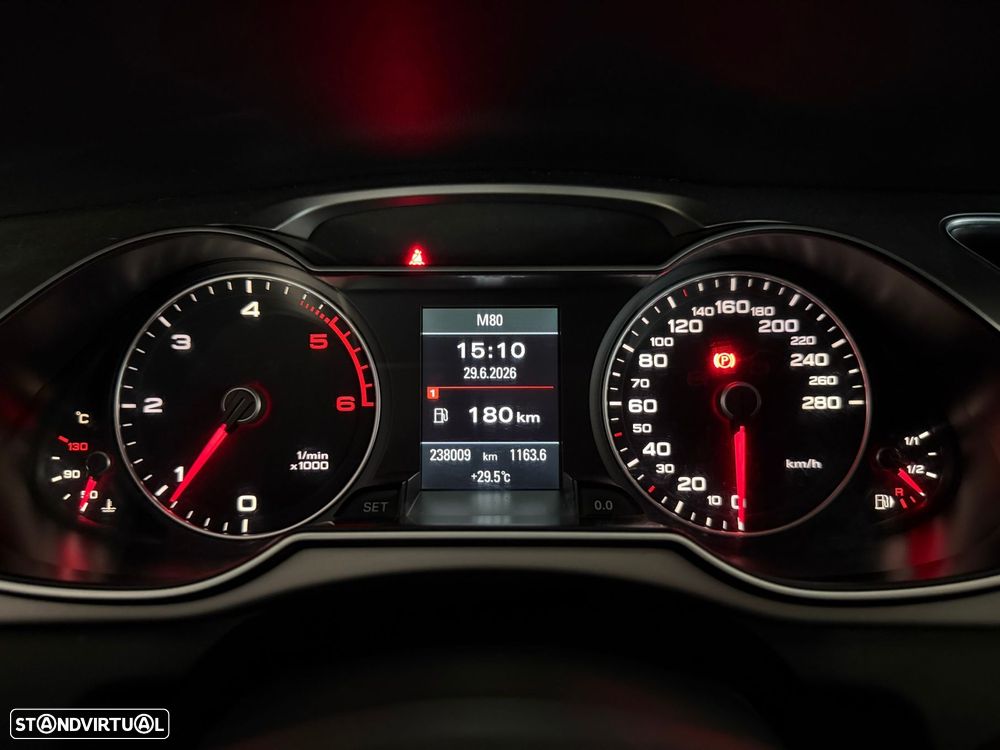 Audi A4 Avant 2.0 TDI Advance - 20