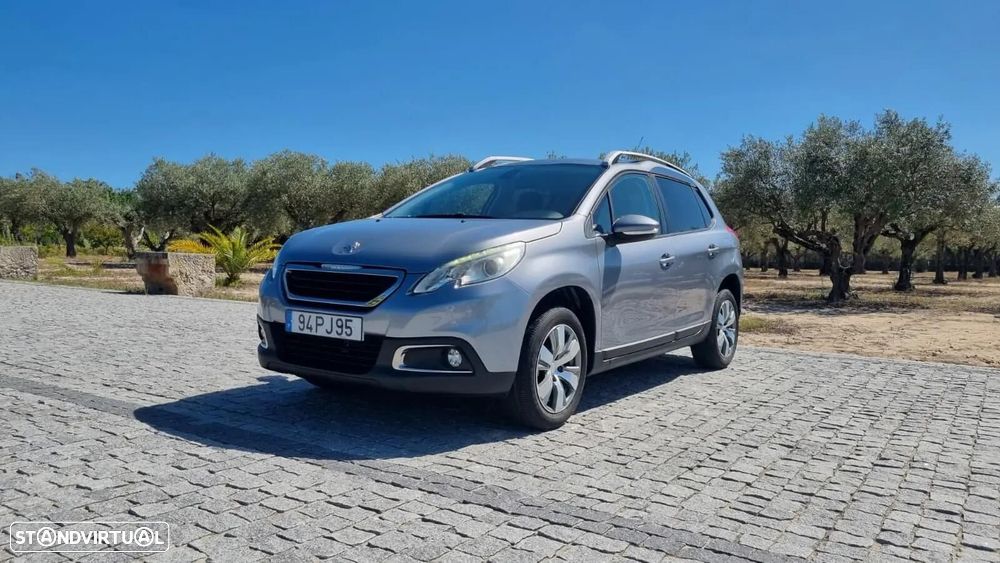 Peugeot 2008 1.2 PureTech Style - 1