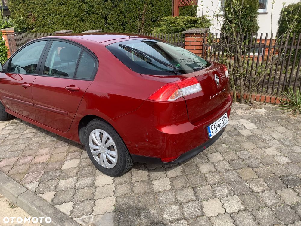 Renault Laguna 1.5 dCi Authentique - 8