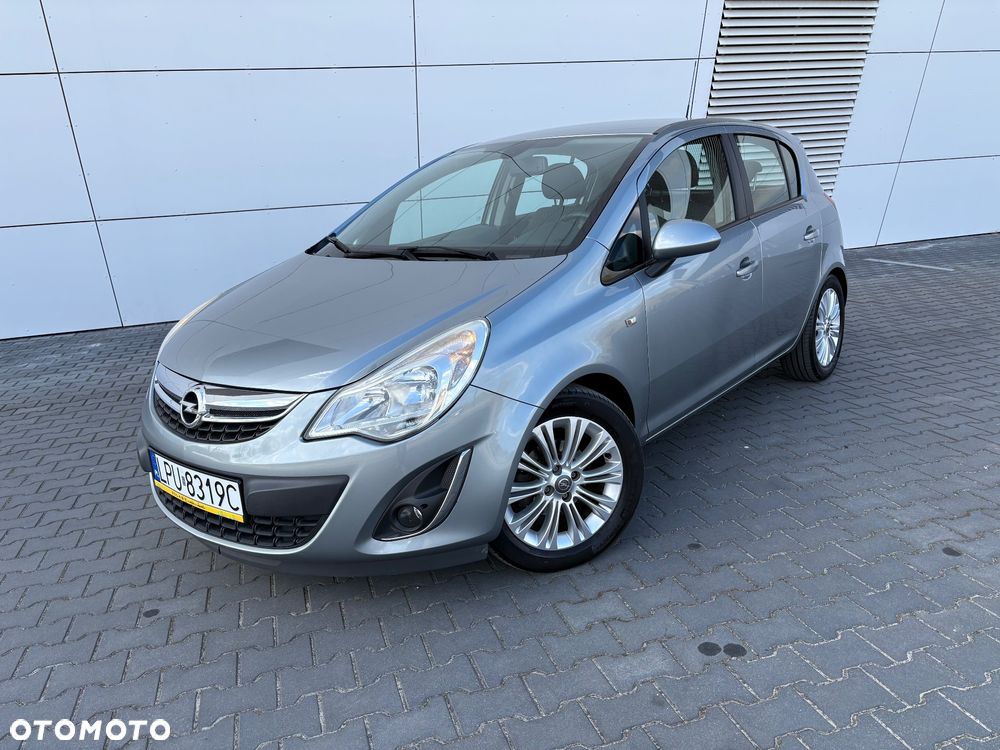 Opel Corsa 1.4 16V Cosmo - 15