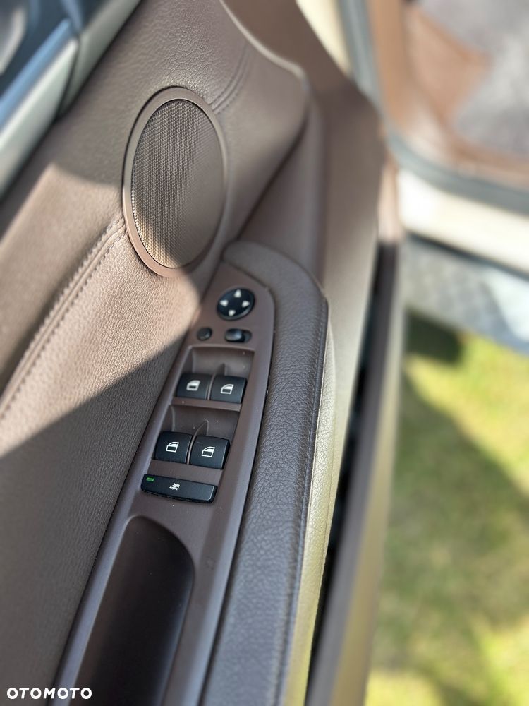 BMW X5 3.5i xDrive - 12
