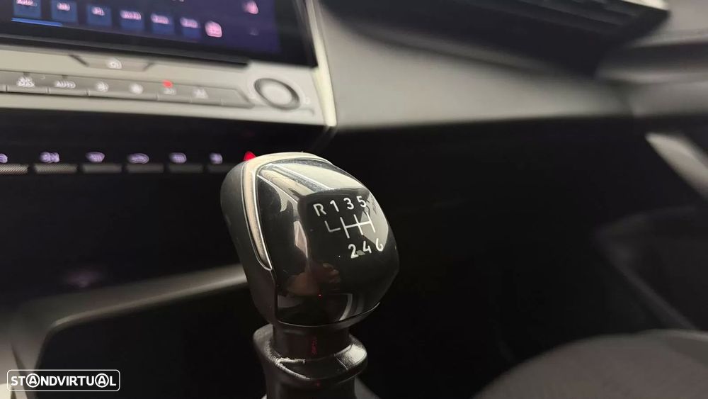 Peugeot 308 1.2 PureTech Active Pack - 18