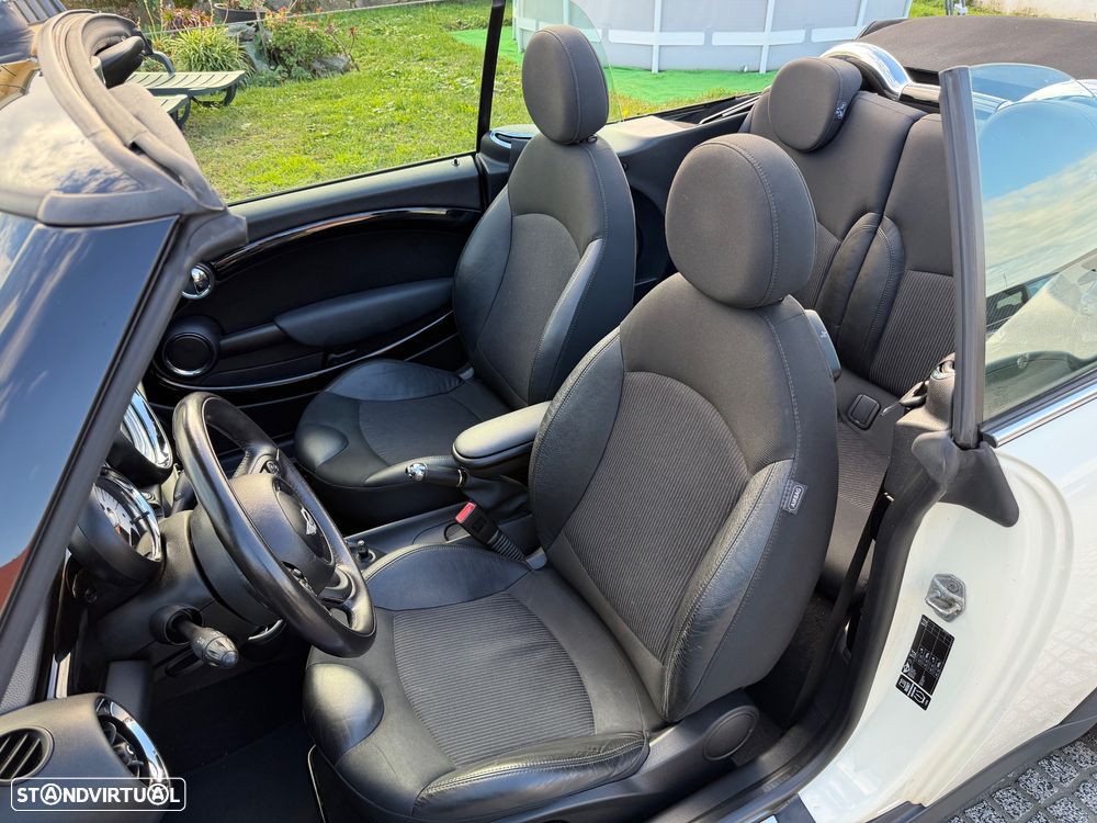 MINI 3 Portas Cooper SD - 18