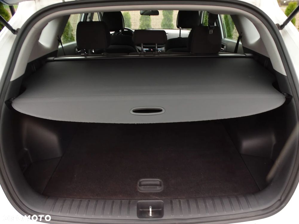 Hyundai Tucson 1.6 GDi Comfort 2WD - 19