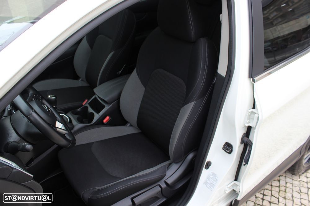 Nissan Qashqai 1.3 DIG-T N-Connecta - 19