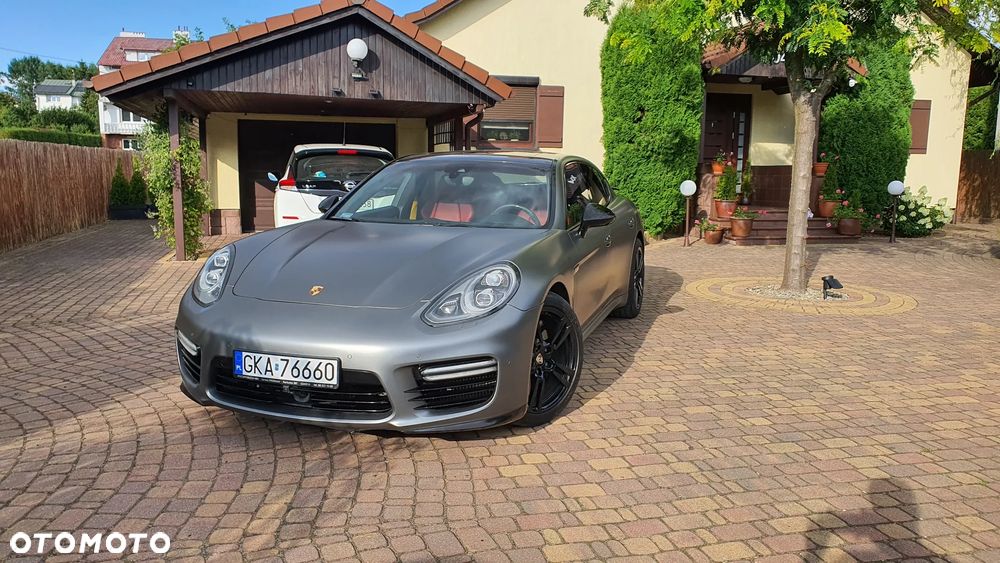 Porsche Panamera Turbo - 7
