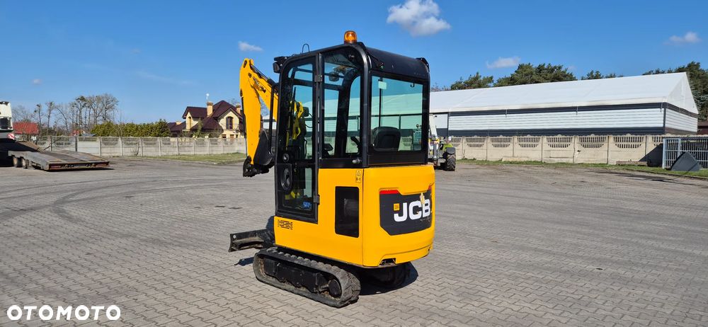 JCB 15C-1 - 7