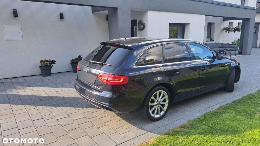 Audi A4 Avant - 12