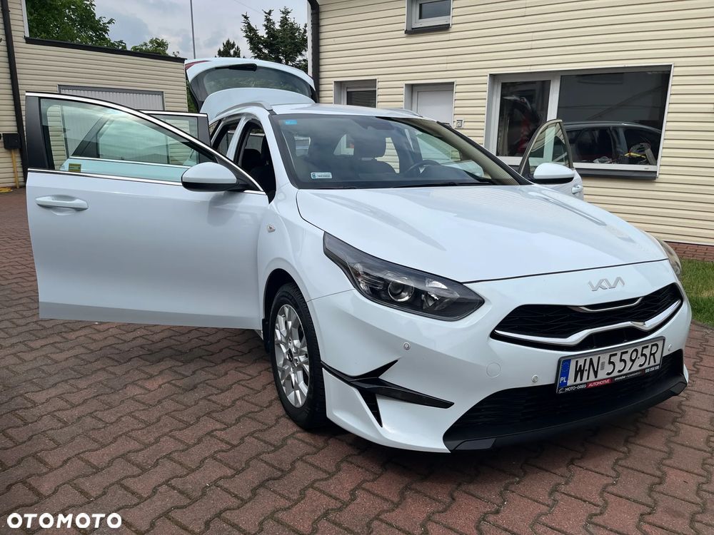 Kia Ceed 1.5 T-GDI M - 27