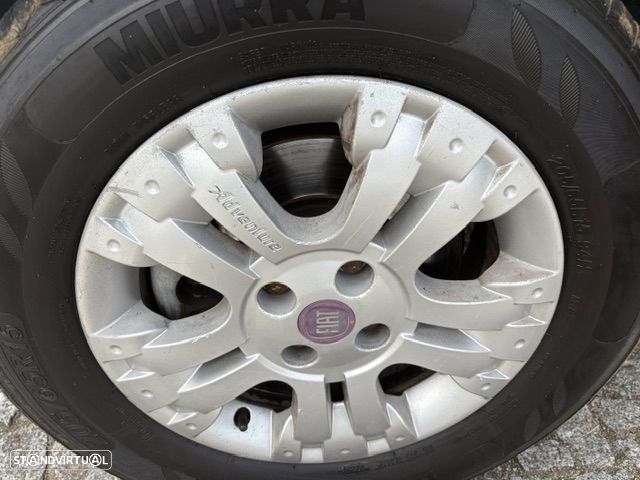 Fiat Strada Adventure - 11