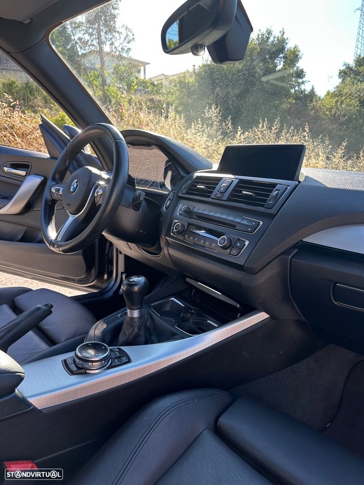BMW 220 i Coupe Pack M - 7