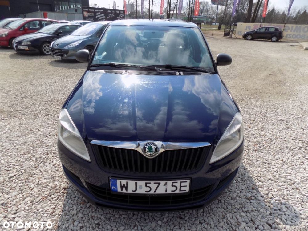 Skoda Fabia - 11
