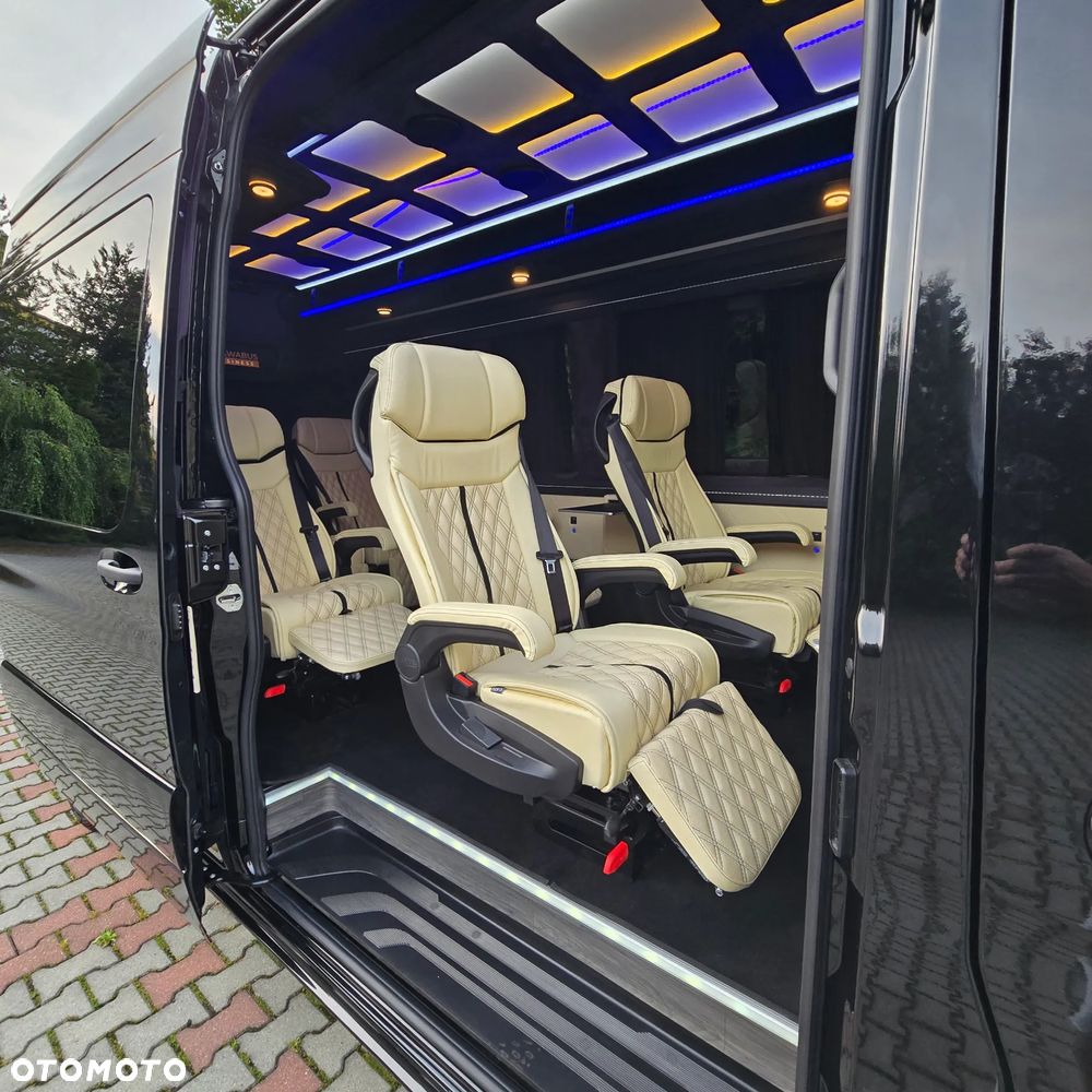 Mercedes-Benz Sprinter 319 CDI 907.235 - 20