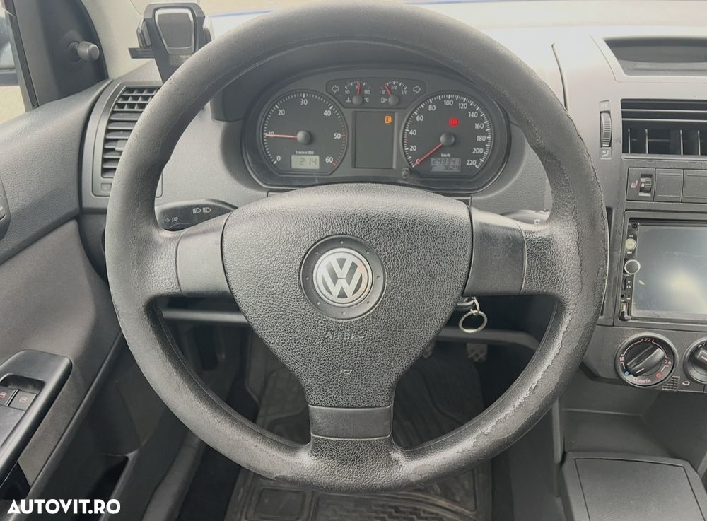 Volkswagen Polo 1.4 TDI Sportline - 22