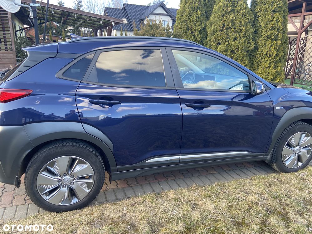 Hyundai Kona 64kWh Style - 8