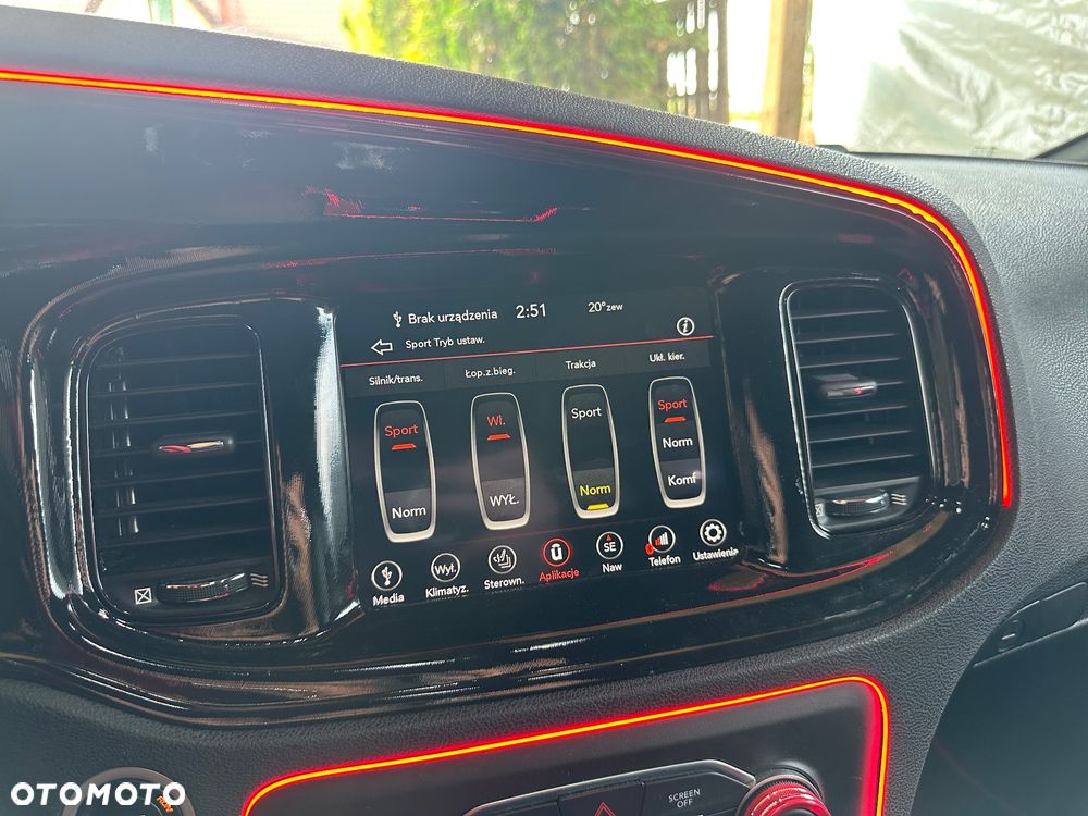 Dodge Charger 5.7 R/T - 21
