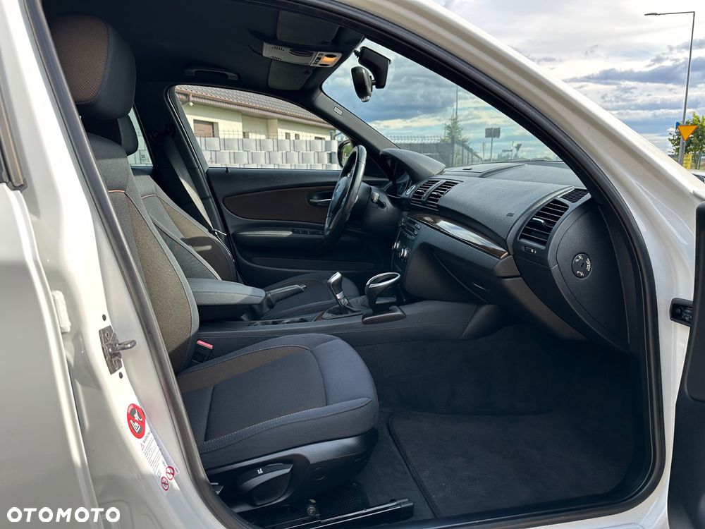 BMW Seria 1 - 20