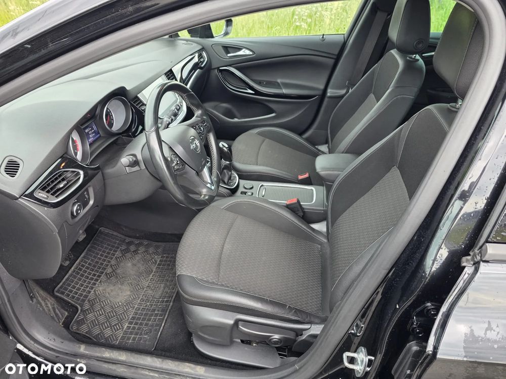 Opel Astra 1.4 T Elite S&S - 10