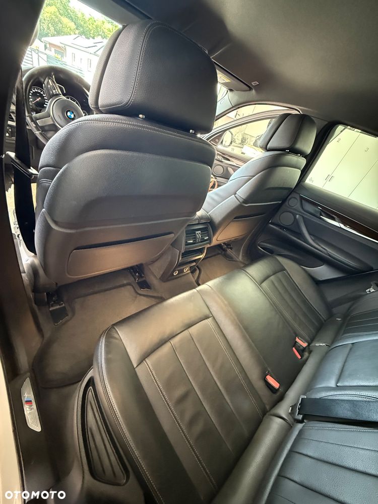 BMW X6 xDrive40d - 10