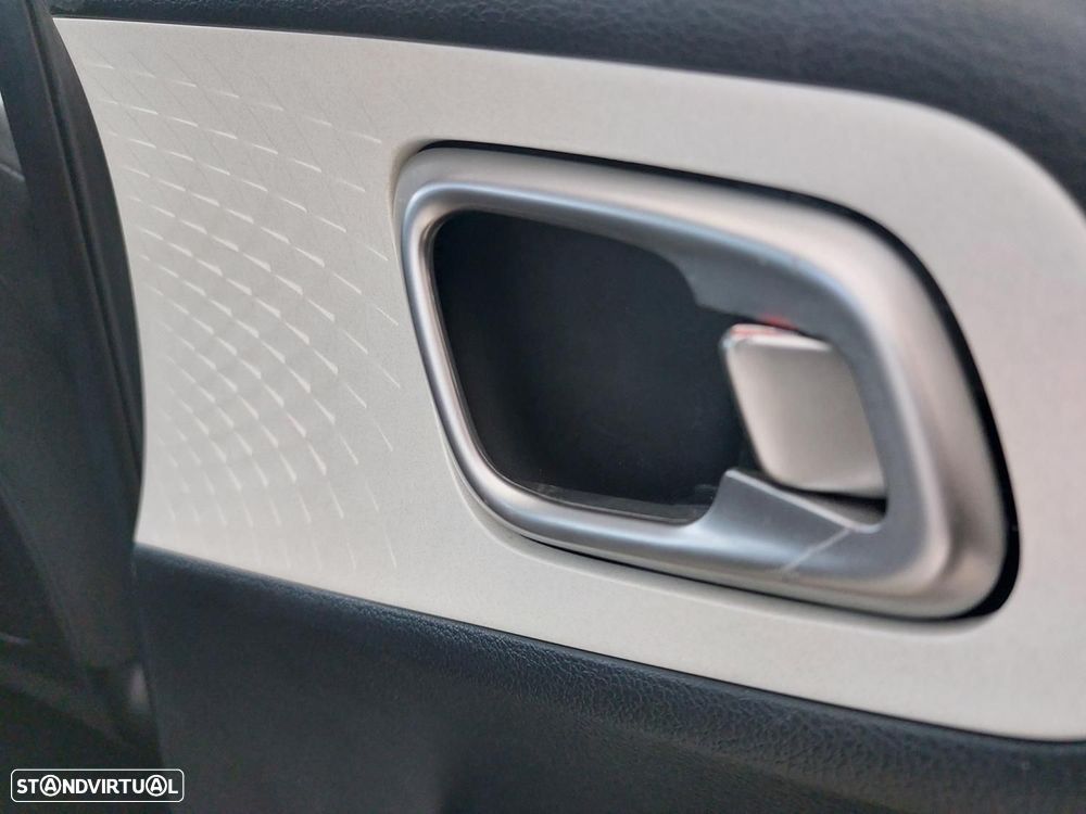 Kia e-Soul 64kWh - 44