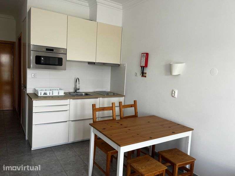 Studio close to Ribeira- Ericeira (short term) - Grande imagem: 2/4