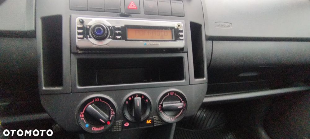 Volkswagen Polo - 10
