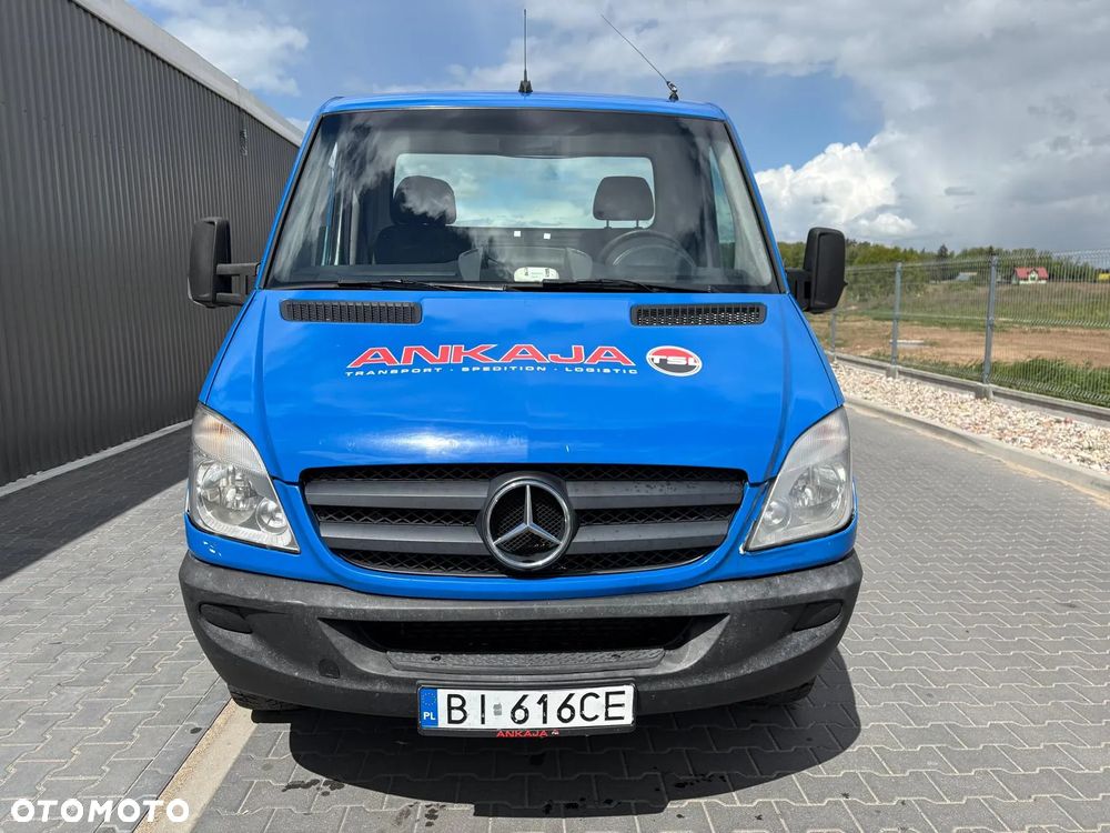 Mercedes-Benz Sprinter - 4