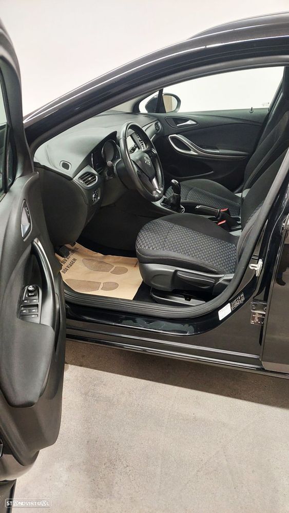 Opel Astra Sports Tourer 1.5 D Business Edition S/S - 8