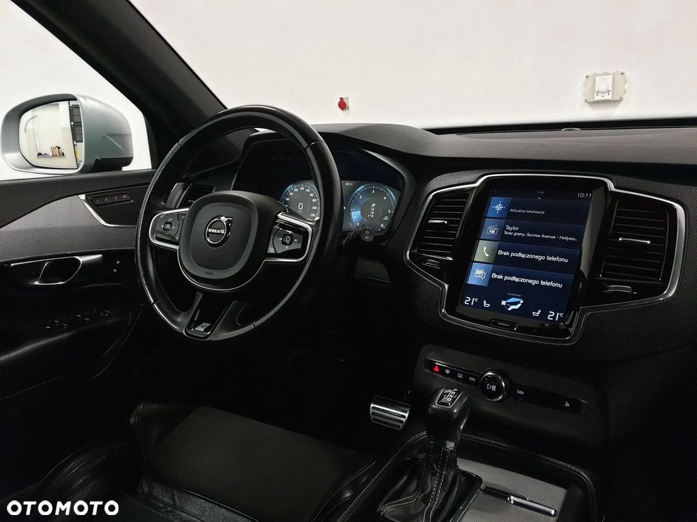 Volvo XC 90 D5 AWD R-Design - 11