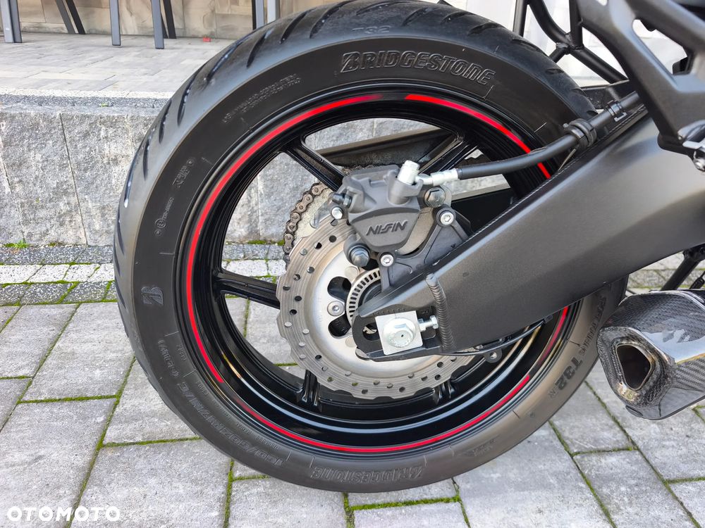 Kawasaki Versys 650 - 8