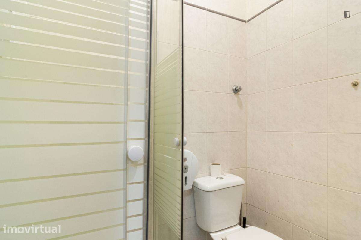 Quarto - localizado em Saldanha Lisbon - Grande imagem: 4/30