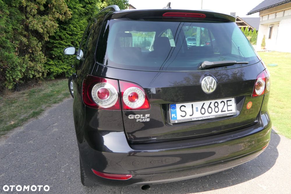Volkswagen Golf Plus 1.6 TDI DPF Style - 12