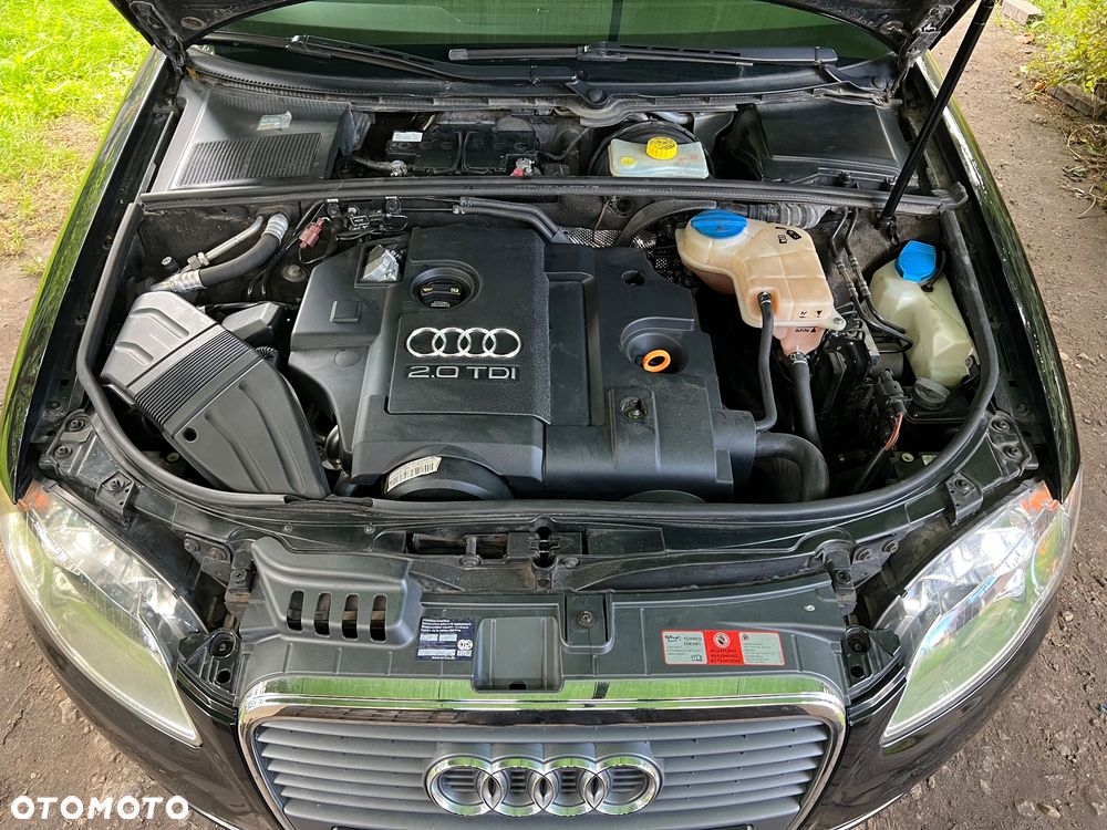 Audi A4 Avant 2.0 TDI - 10