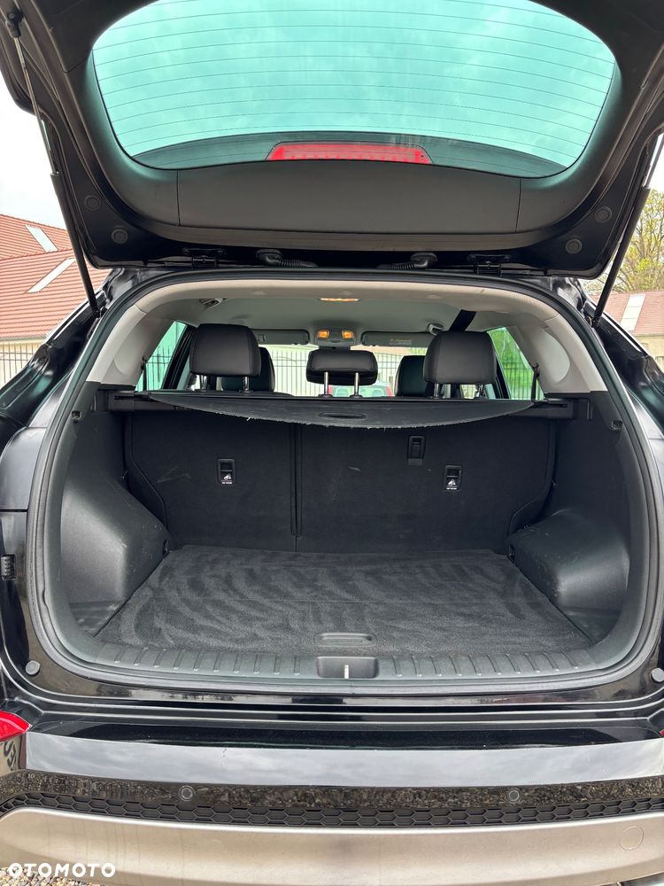 Hyundai Tucson 2.0 CRDI BlueDrive Style 2WD - 9