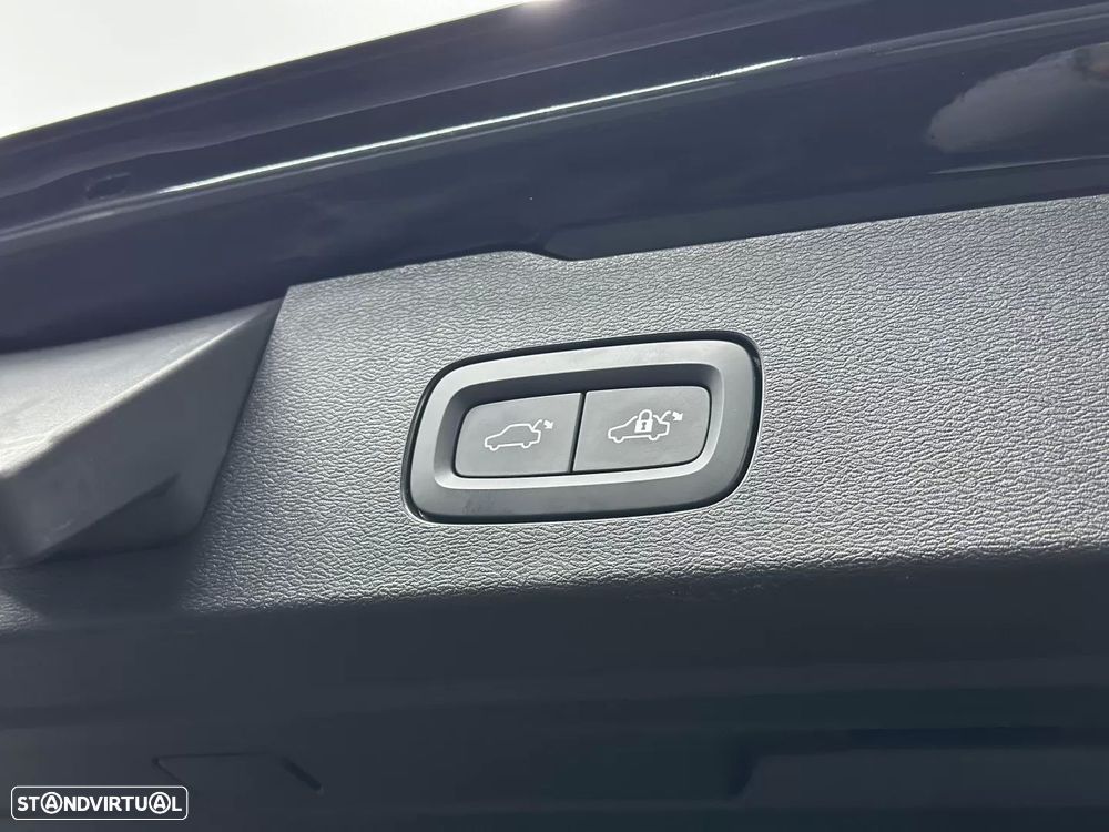 Volvo V60 2.0 T6 AWD TE Core - 33