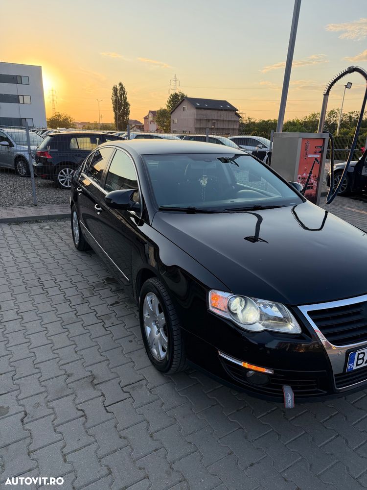 Volkswagen Passat 1.9 TDI Highline - 7