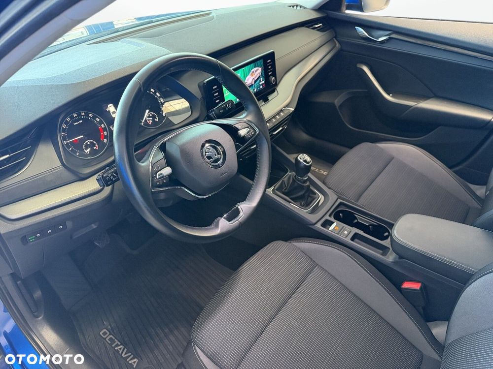 Skoda Octavia - 10