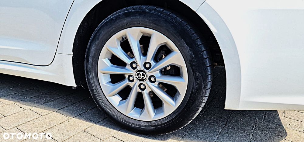 Toyota Corolla 1.8 Hybrid GPF Active - 12
