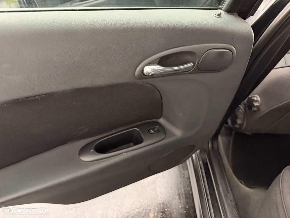 Alfa Romeo 156 1.6 TS - 14