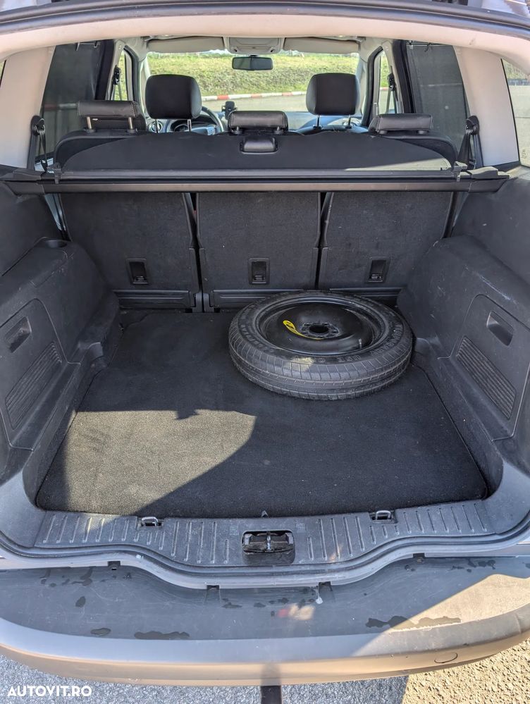 Ford S-Max 2.0 TDCi DPF Titanium - 19