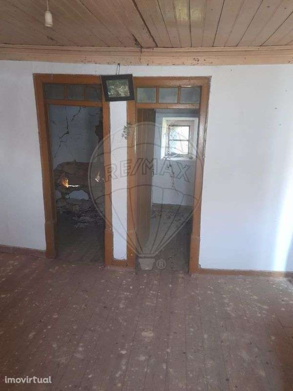 Moradia T2 para venda - Grande imagem: 3/15