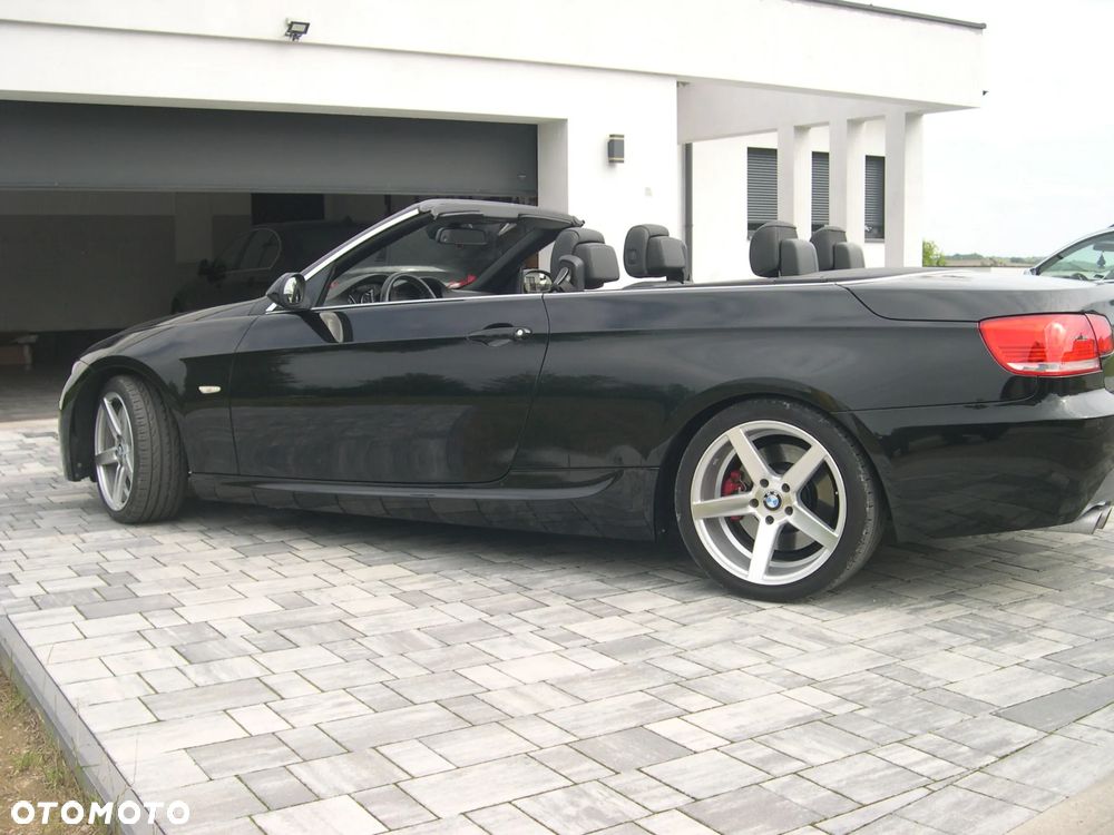 BMW Seria 3 2009 photo 2