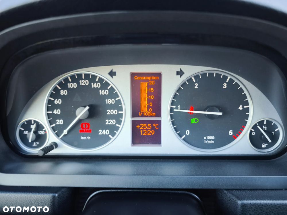 Mercedes-Benz Klasa B - 25