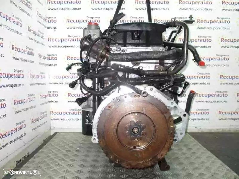 MOTOR COMPLETO KIA CARNIVAL II 2002 -J3 - 4